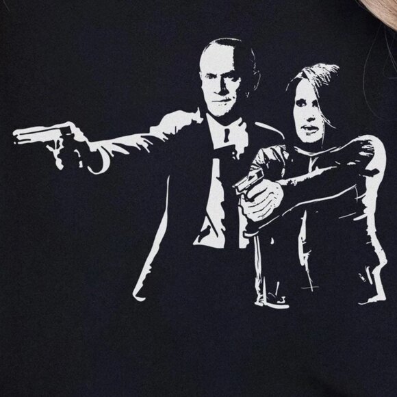 Comfort Colors Olivia And Elliot Law And Order T-Shirt, Pulp Fiction Style - Picture 2 of 5